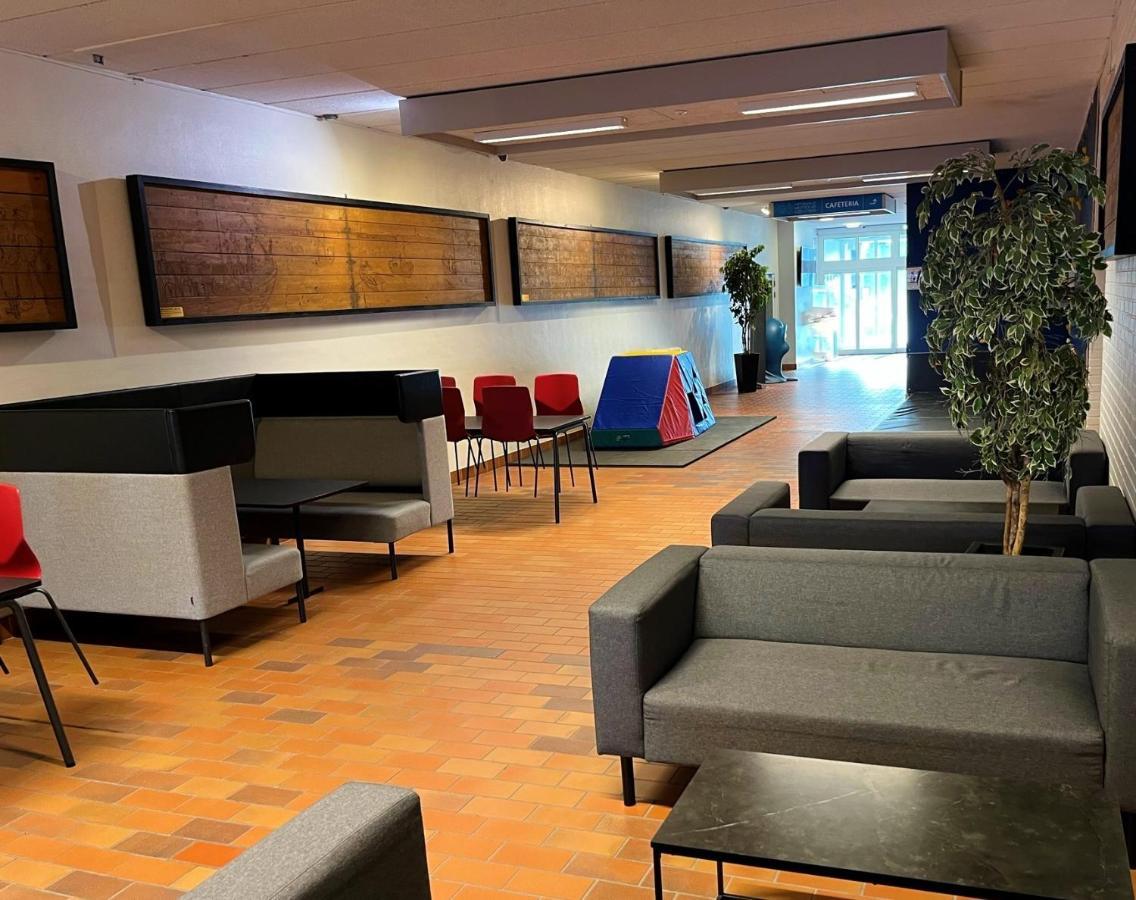 Hirtshals Idraetscenter - Vandrehjem - Hostel Екстер'єр фото