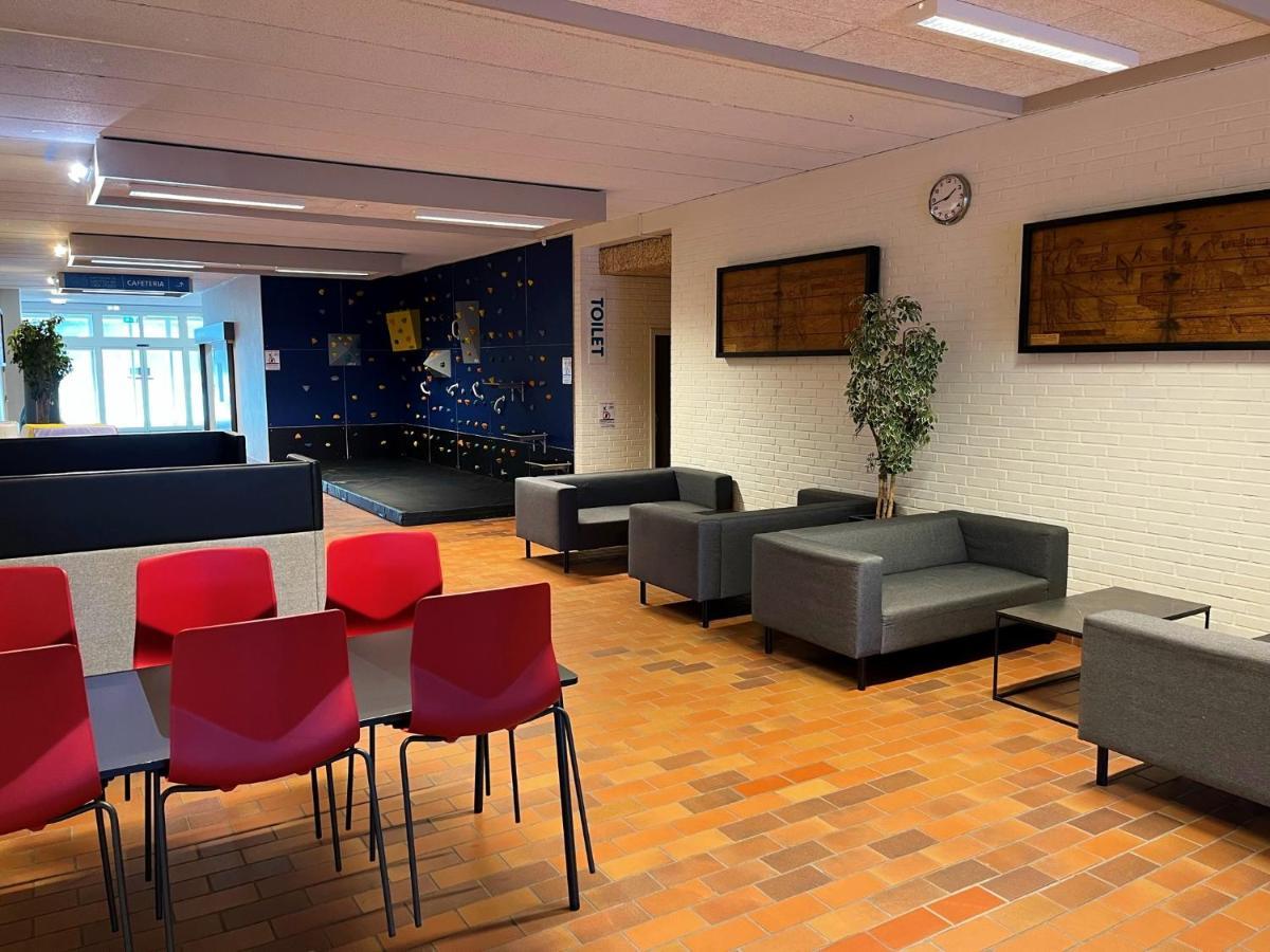 Hirtshals Idraetscenter - Vandrehjem - Hostel Екстер'єр фото